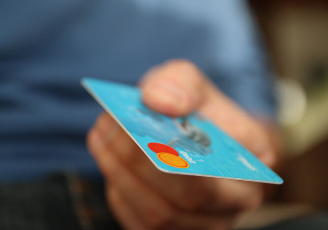 Credit card photo by Michal Jarmoluk